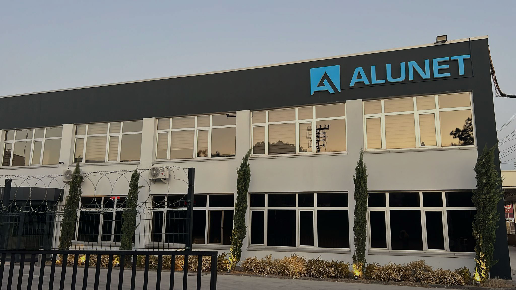 alunet-f-1